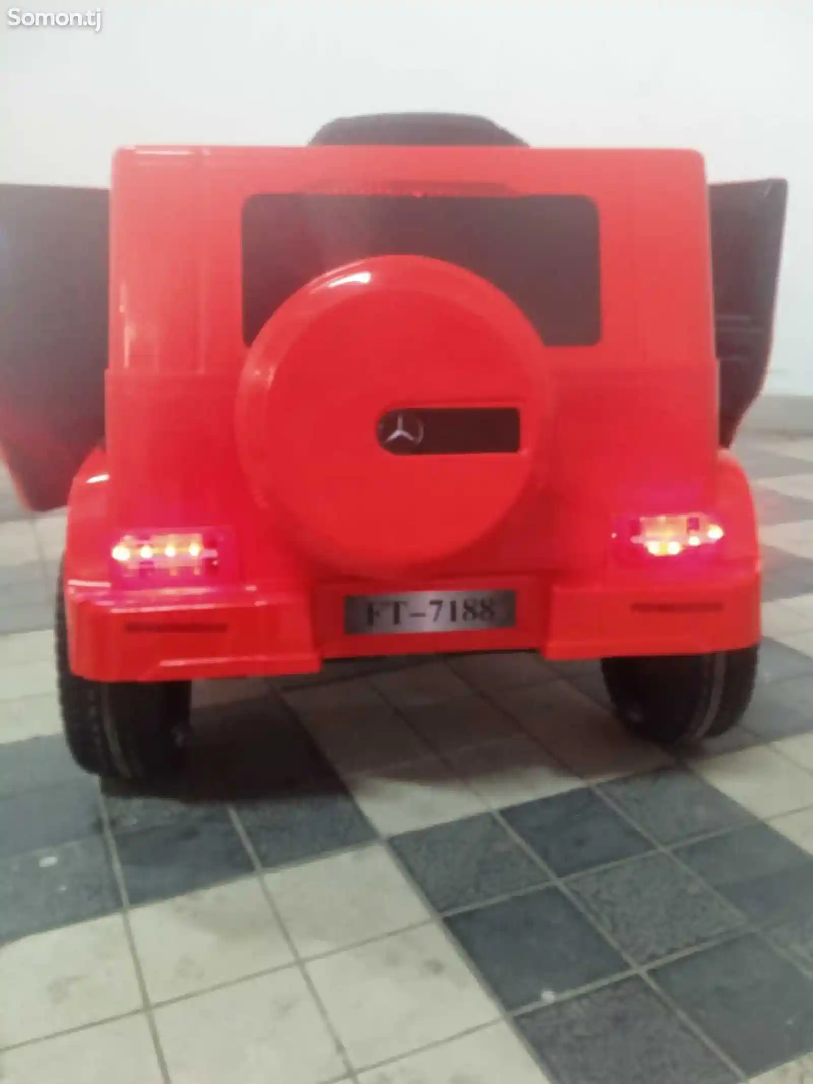 Детский электромобиль-6