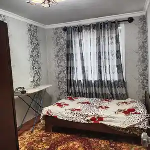 2-комн. квартира, 2 этаж, 40 м², магазин Тобон 