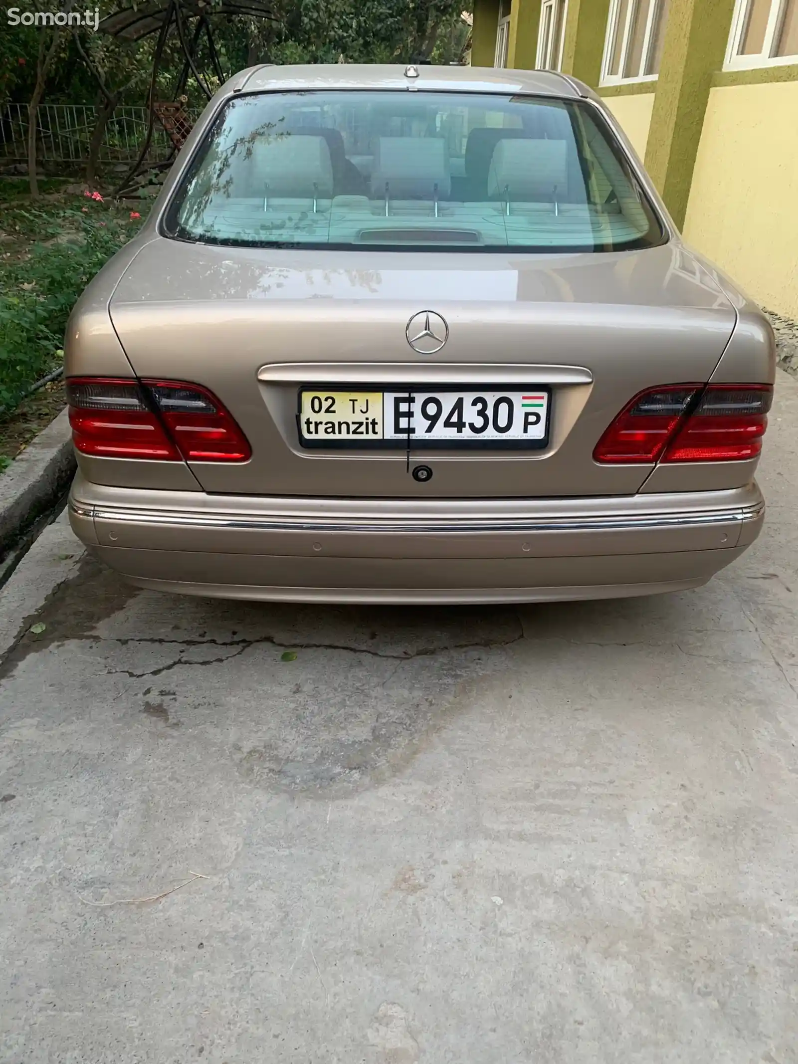 Mercedes-Benz E class, 2000-4