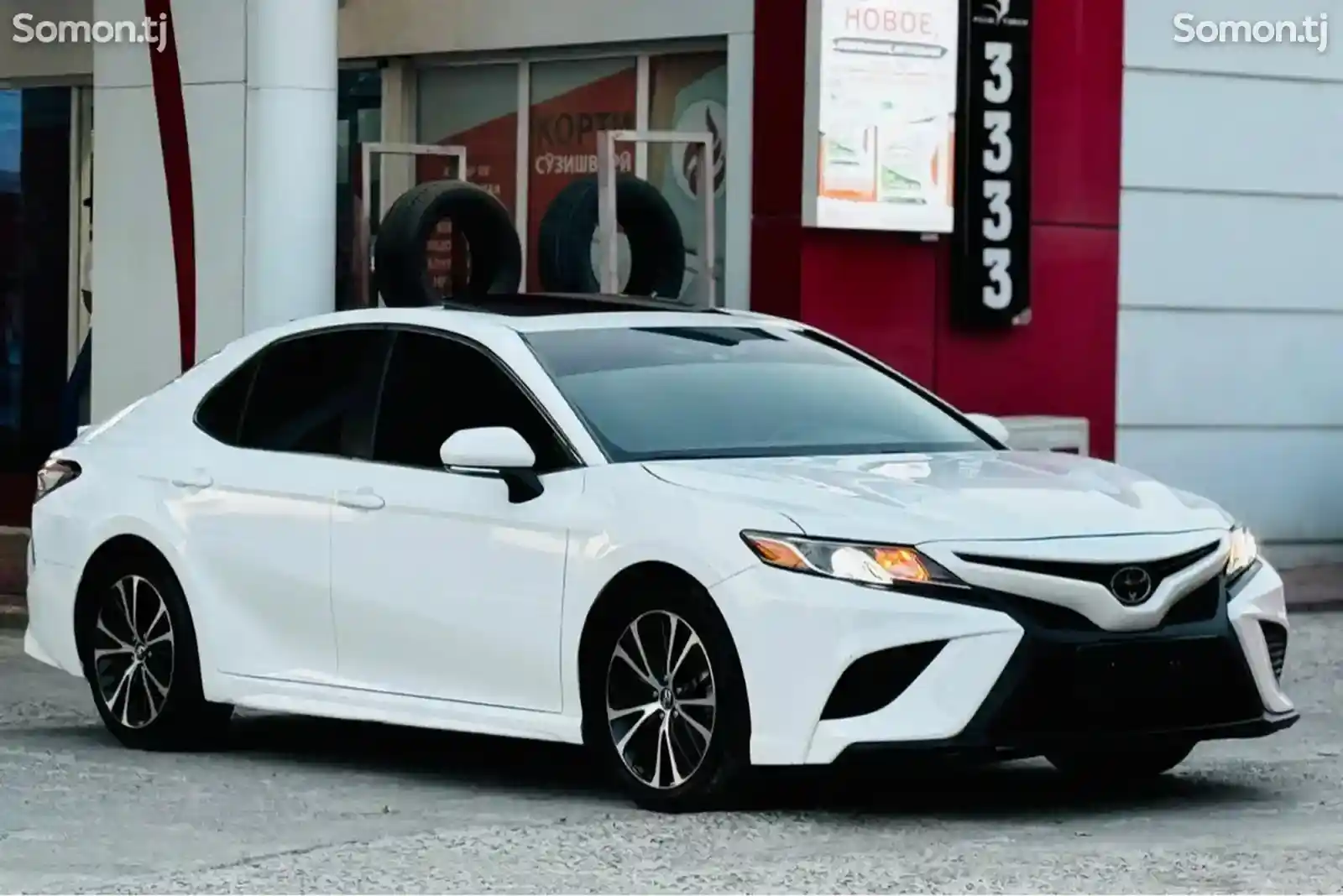 Toyota Camry, 2018-3