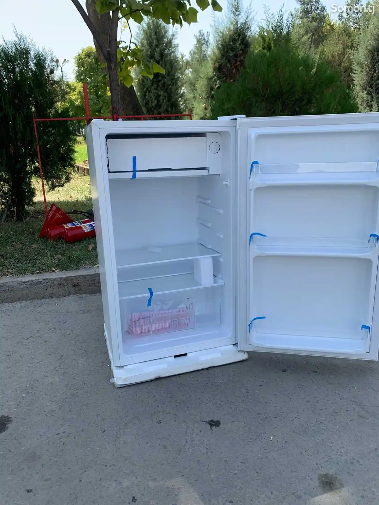 Холодильник B12SS-4