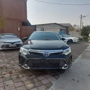 Toyota Camry, 2015