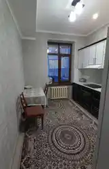 2-комн. квартира, 8 этаж, 60м², Сино-4