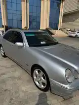 Mercedes-Benz E class, 2000-2