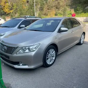 Toyota Camry, 2014