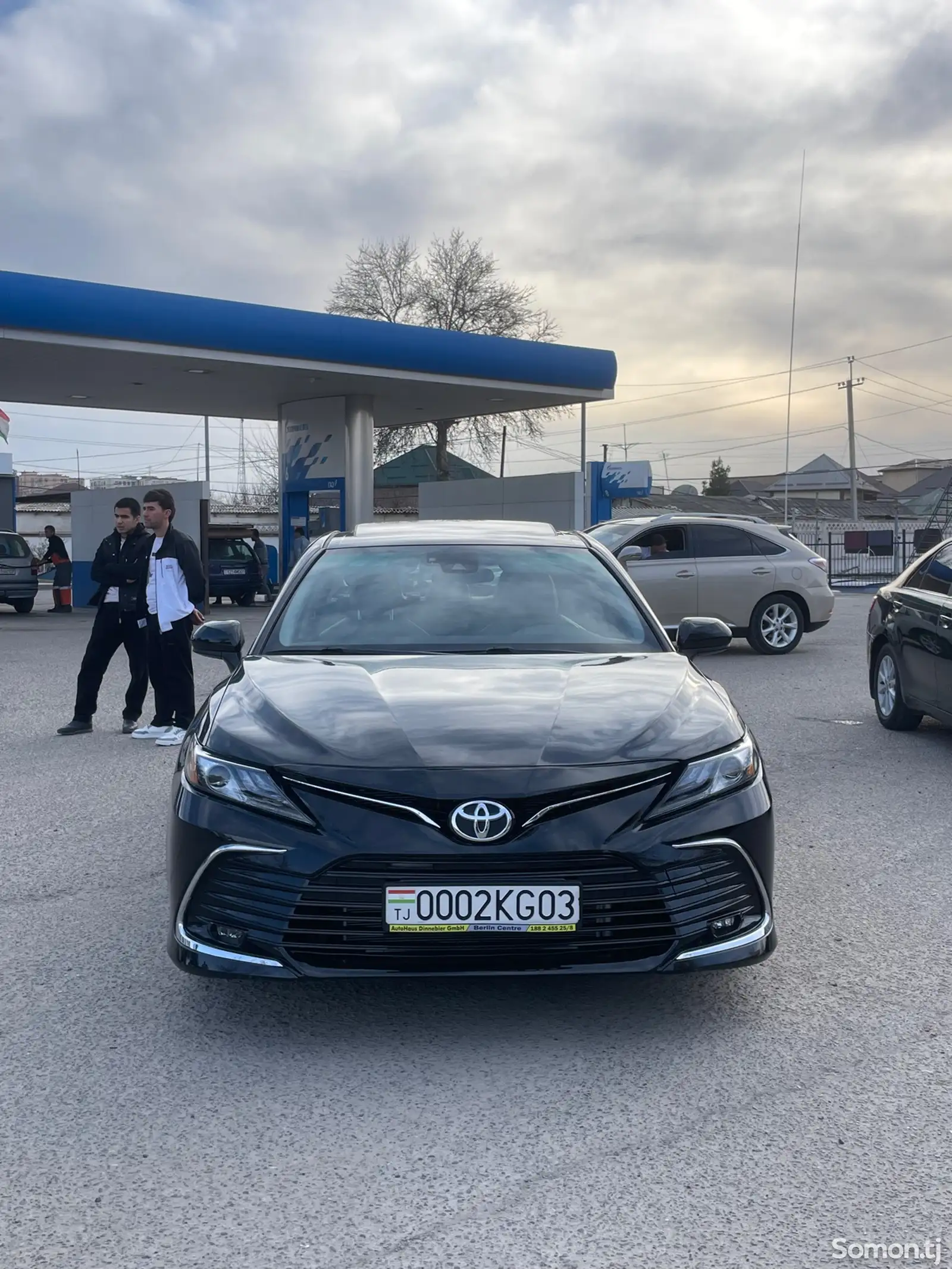 Toyota Camry, 2018-1