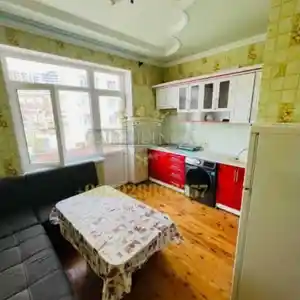 1-комн. квартира, 5 этаж, 45 м², 19 мкр