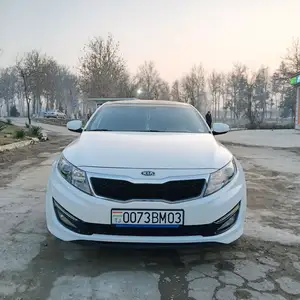 Kia K5, 2011