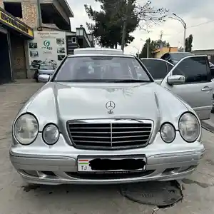 Mercedes-Benz E class, 2000