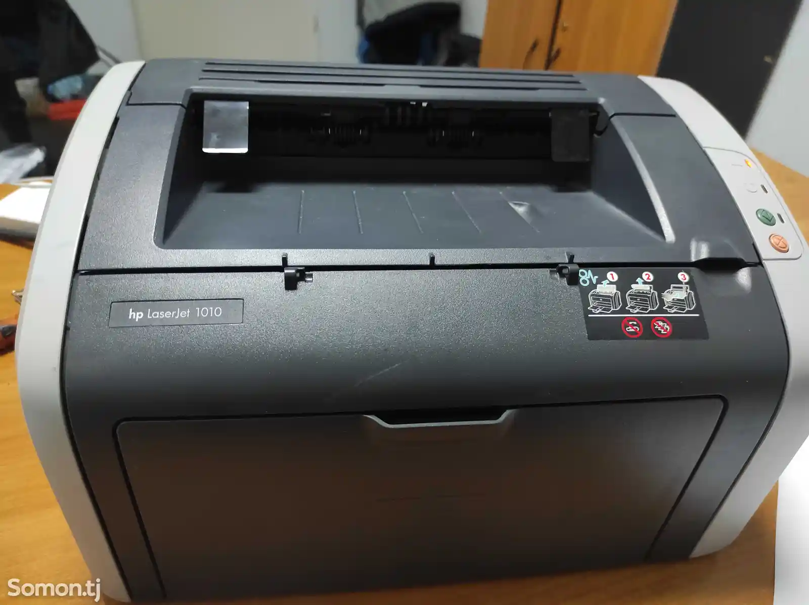 Принтер HP LaserJet 1010-3