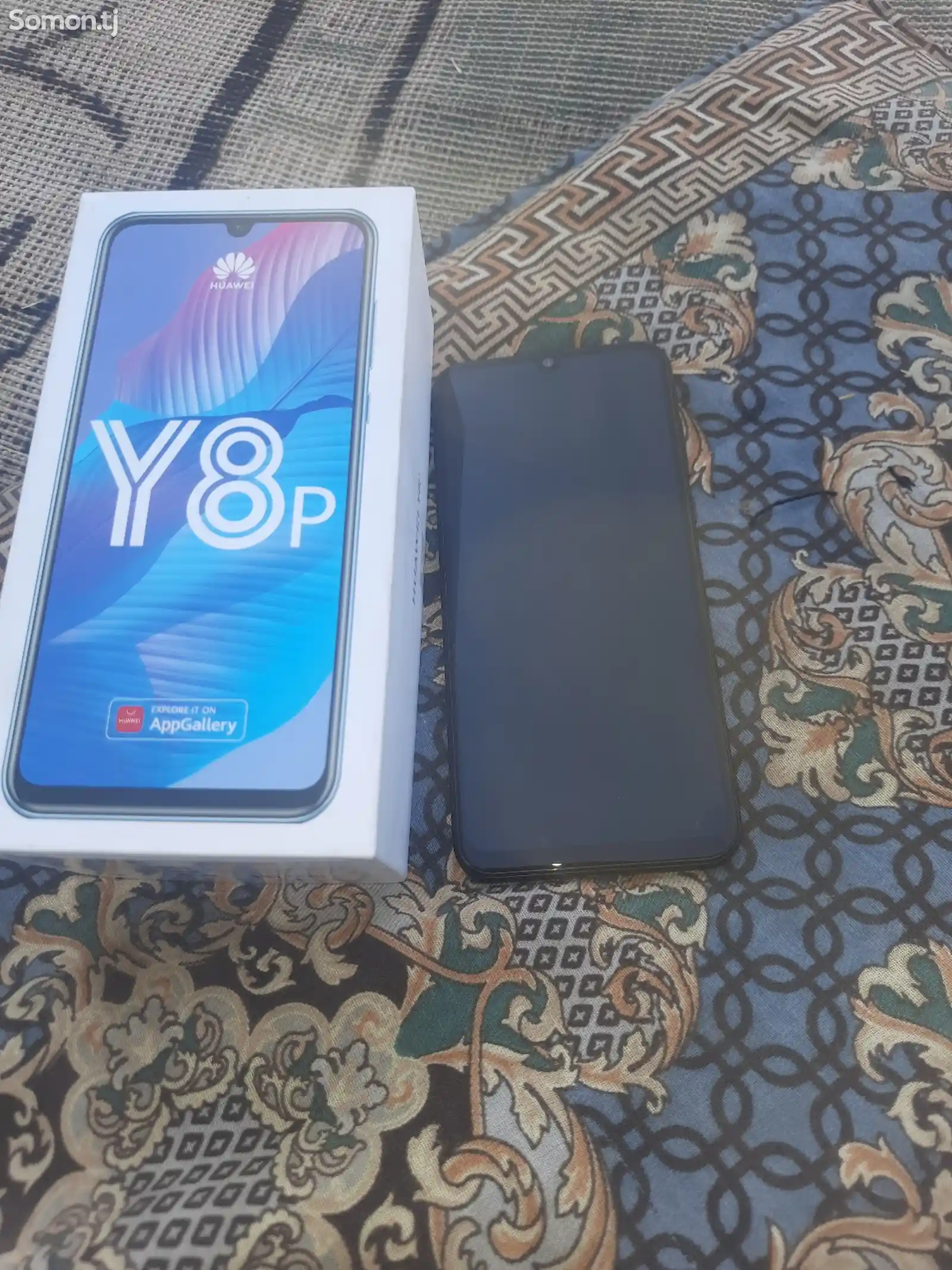 Huawei Y8p-1