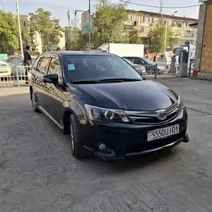 Toyota Fielder, 2015