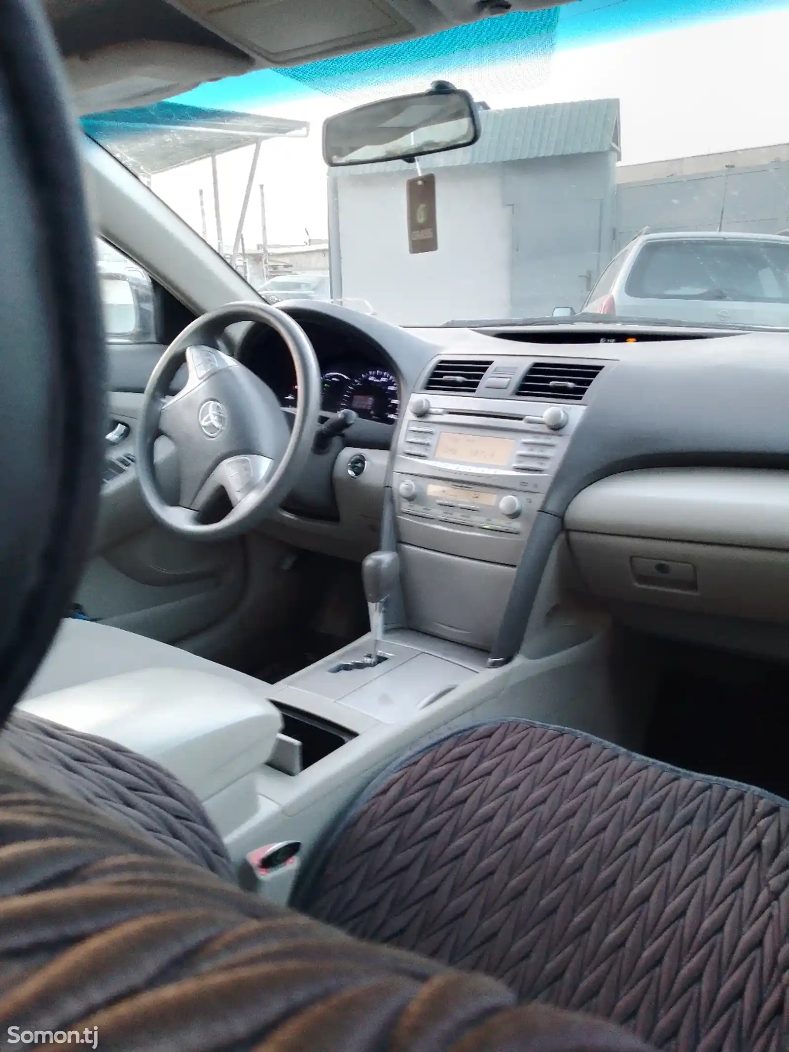 Toyota Camry, 2011-9