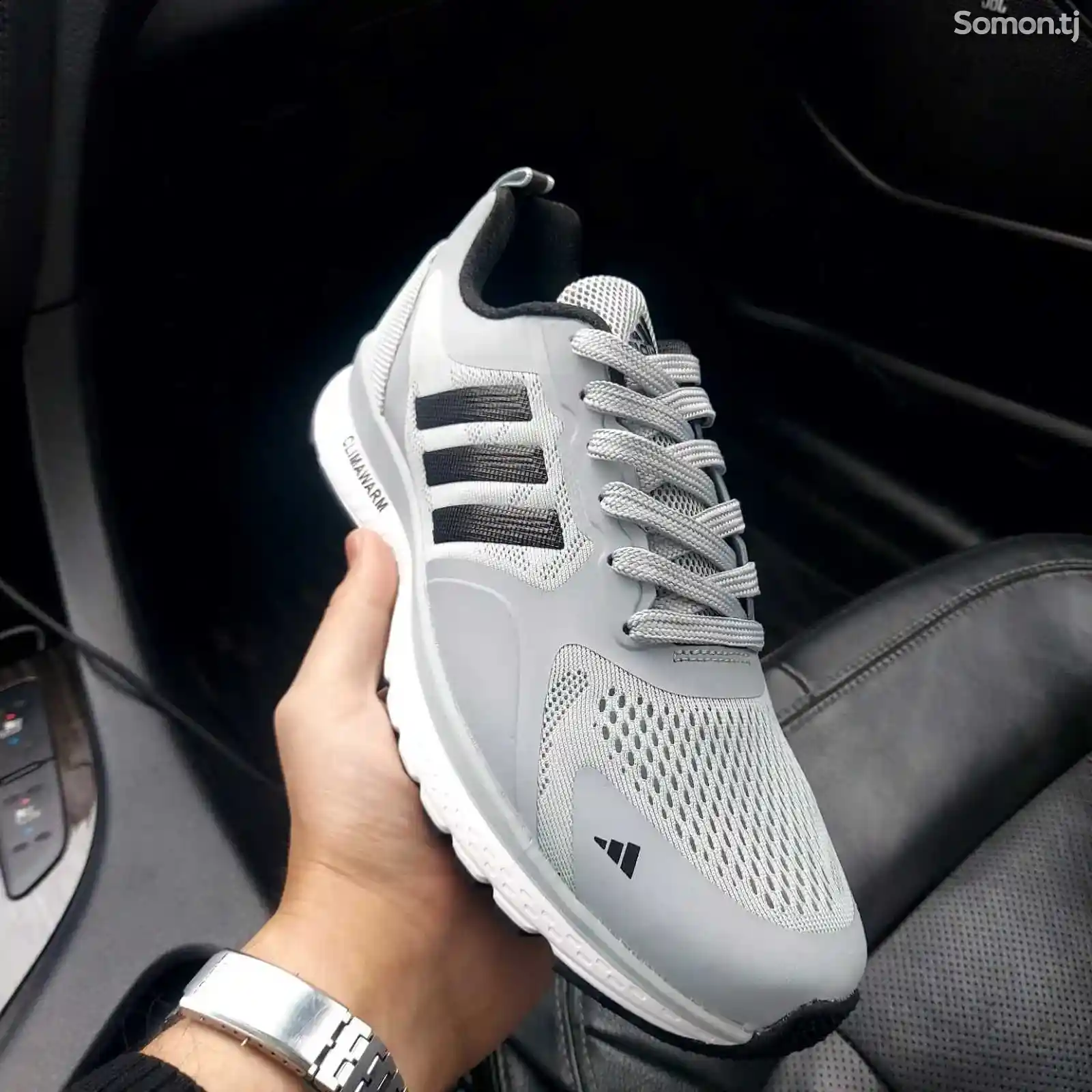 Кроссовки Adidas-2