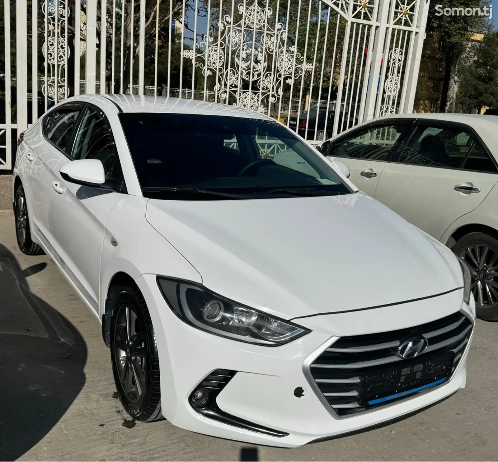 Hyundai Elantra, 2018-1