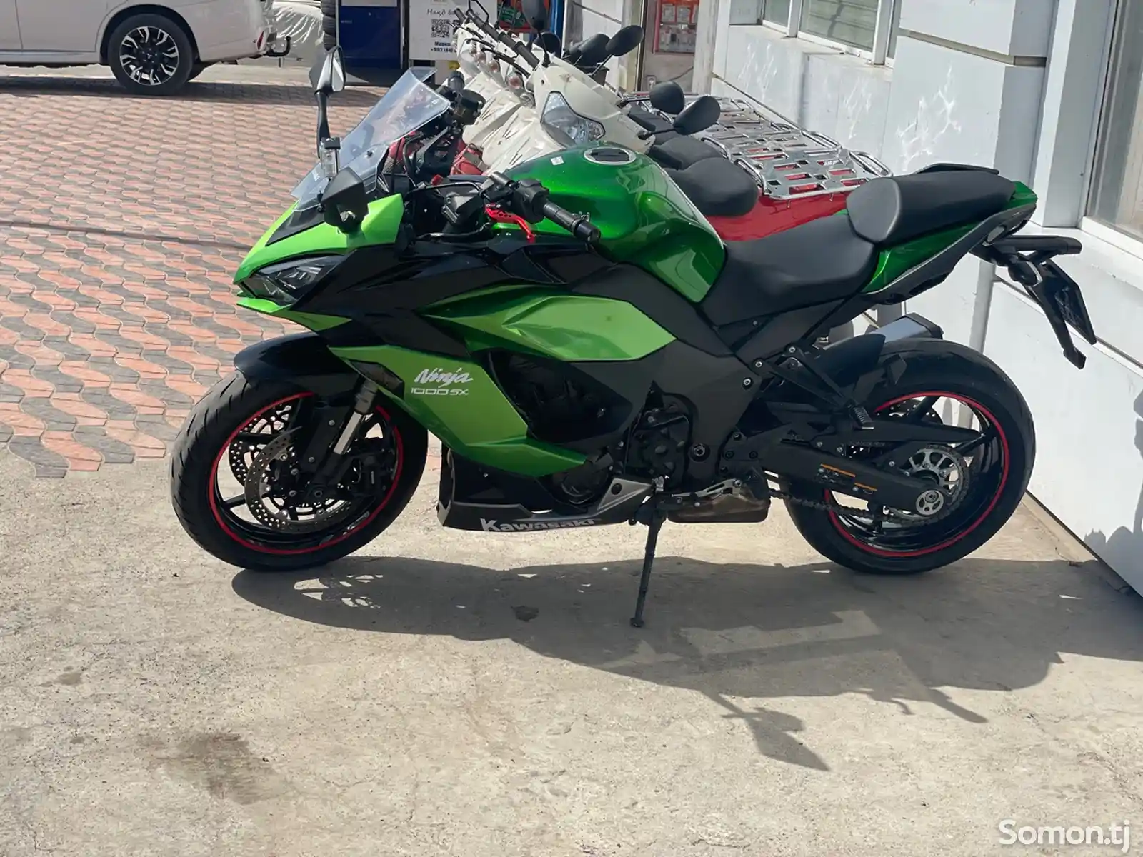 Мотоцикл Kawasaki ninja sx1000-6