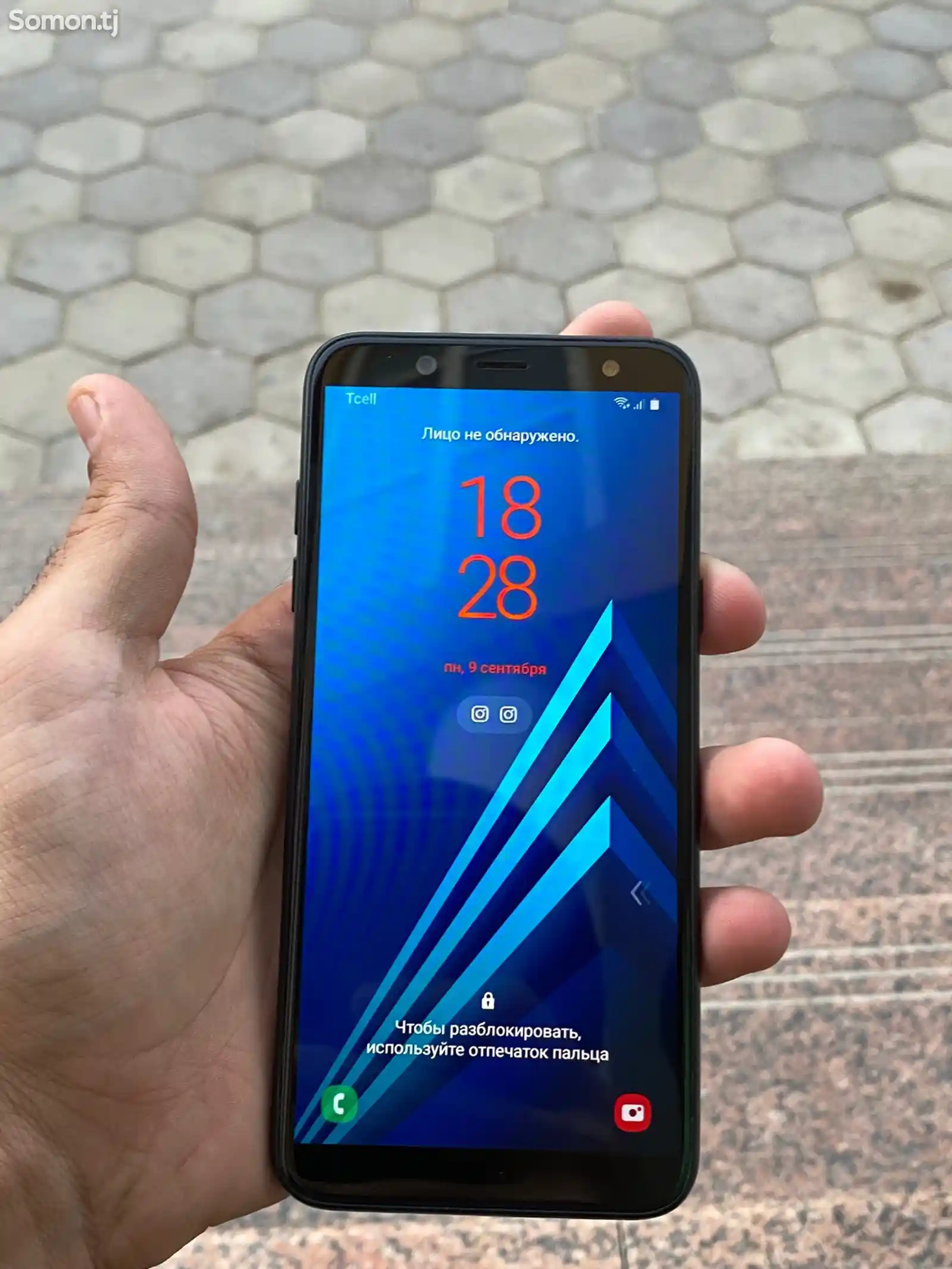 Samsung Galaxy A6-4