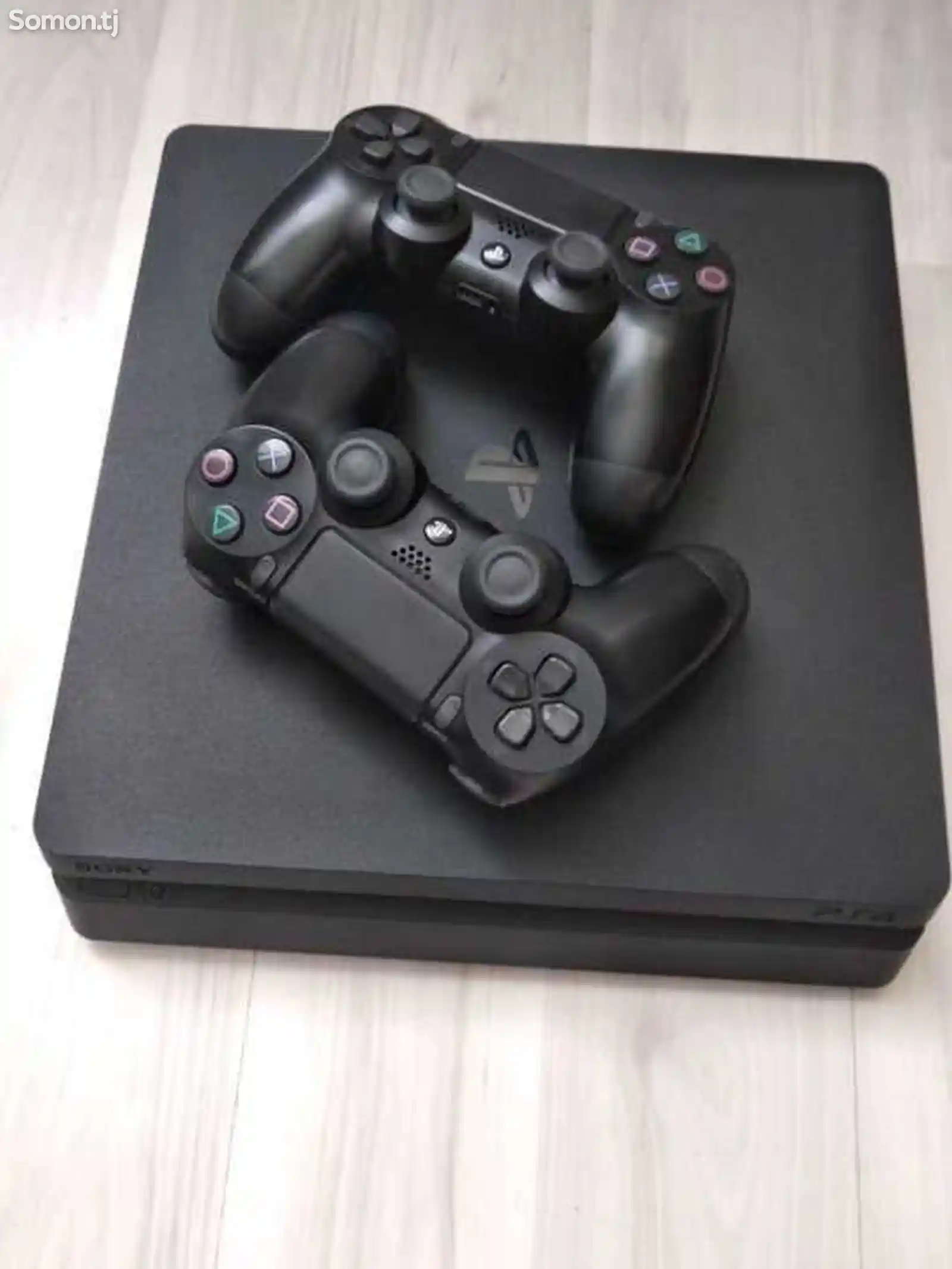 Игровая приставка Sony PlayStation 4 slim на прокат
