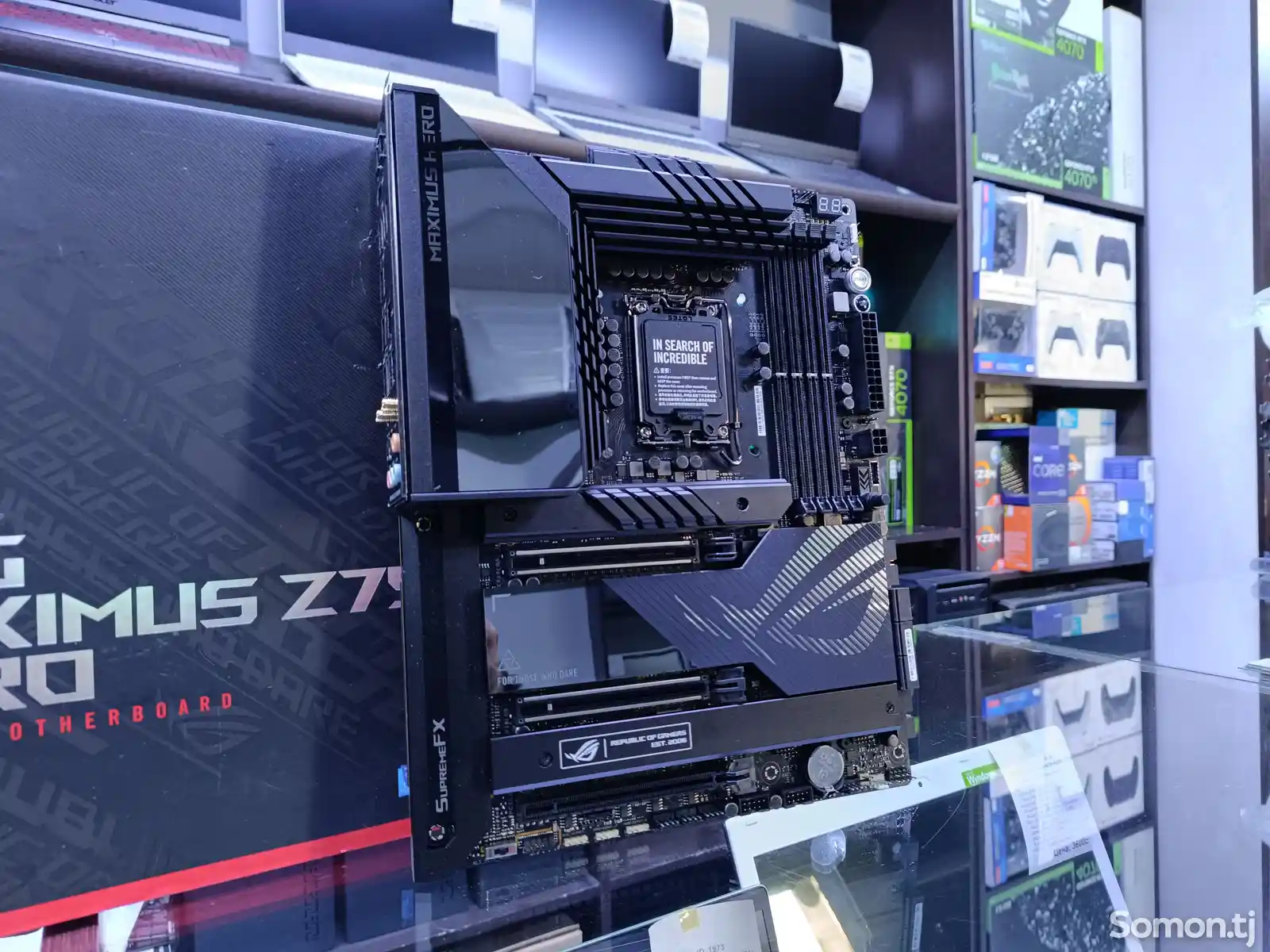 Материнская Плата Asus ROG Maximus Z790 Hero Wi-Fi 6E D5 LGA 1700-3