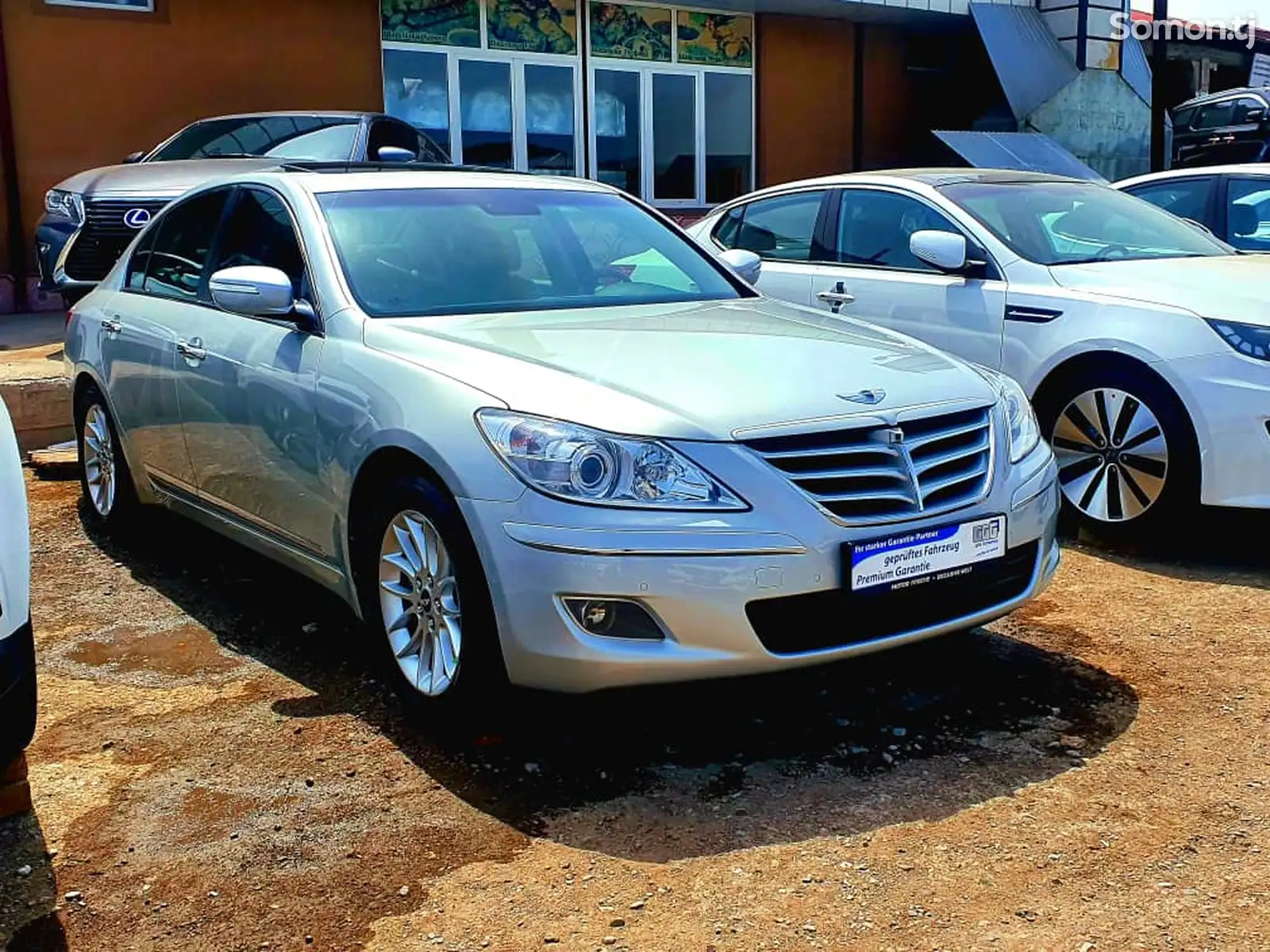 Hyundai Genesis, 2008-1