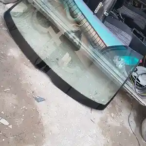 Лобовое стекло от Mercedes-Benz w124