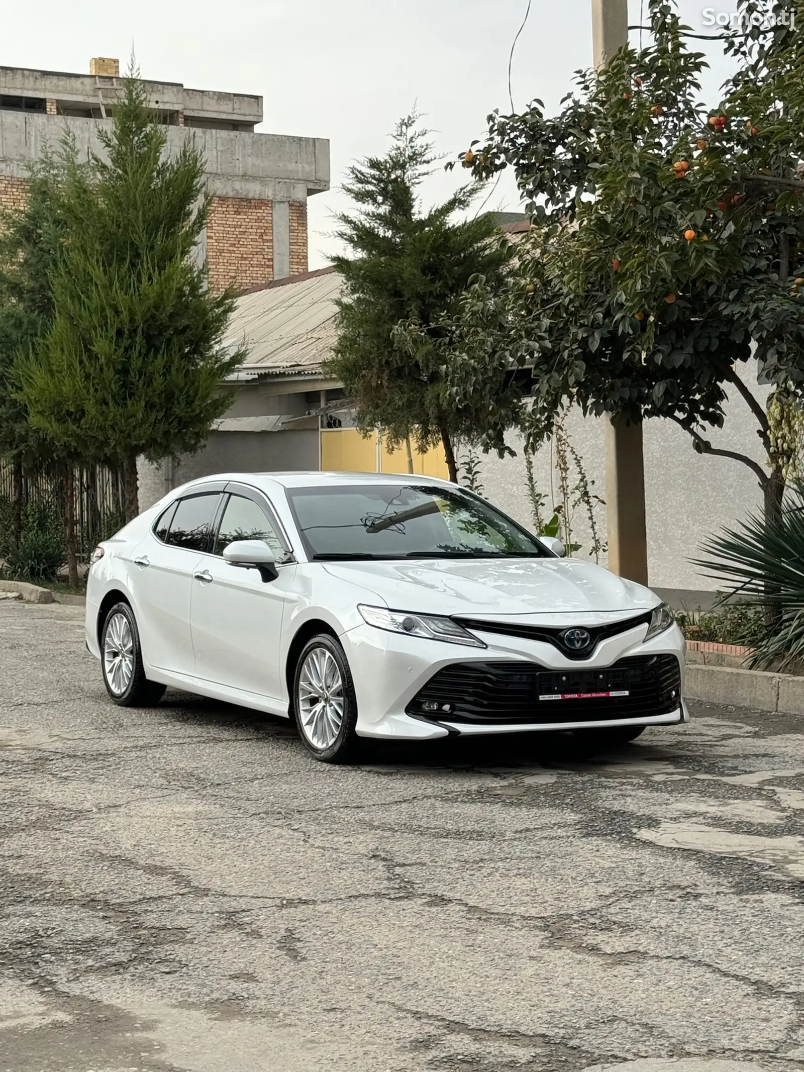 Toyota Camry, 2018-1