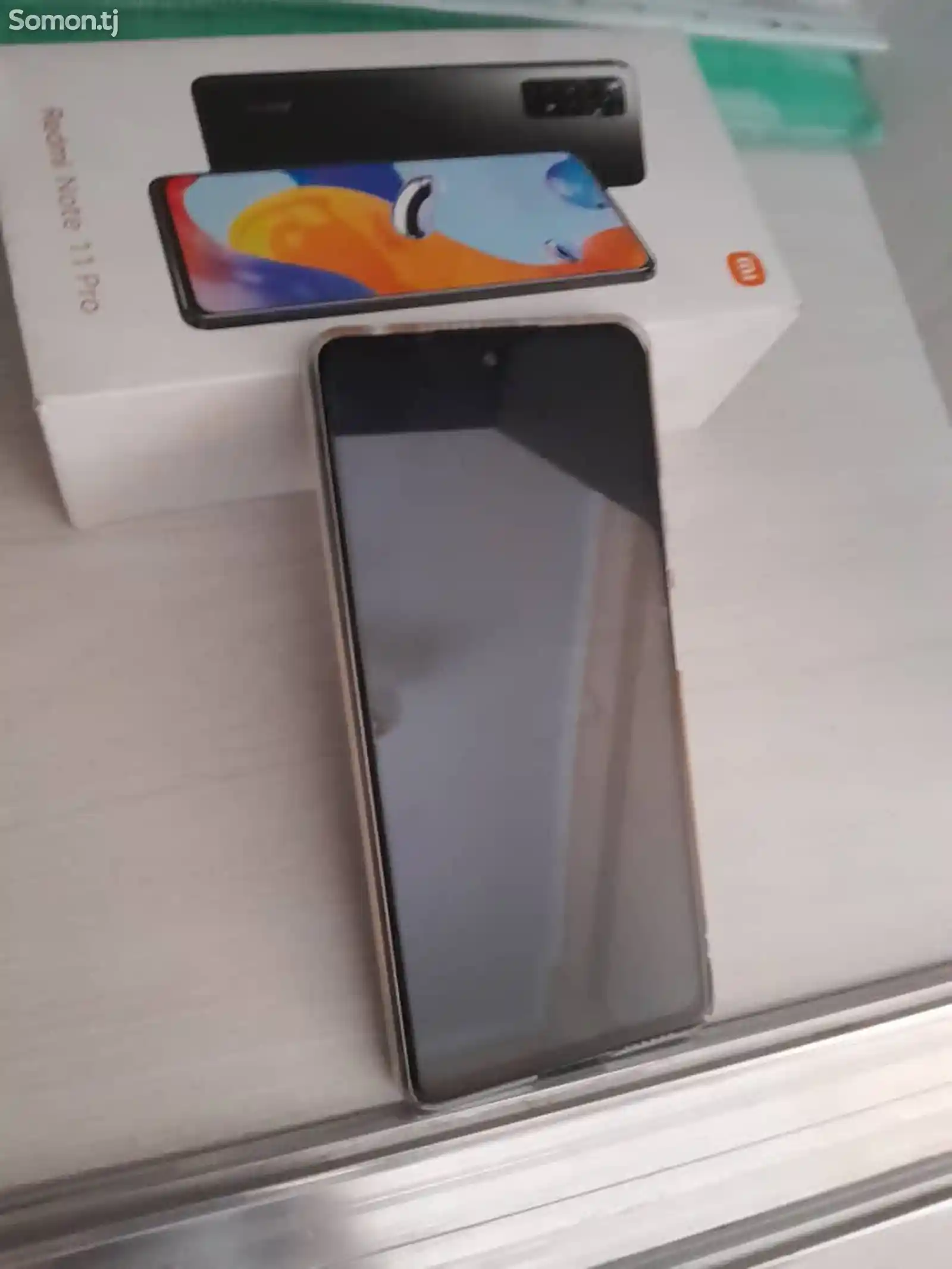 Телефон Xiaomi-2