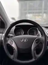 Hyundai Avante, 2015-6