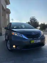 Toyota Sienna, 2014-6