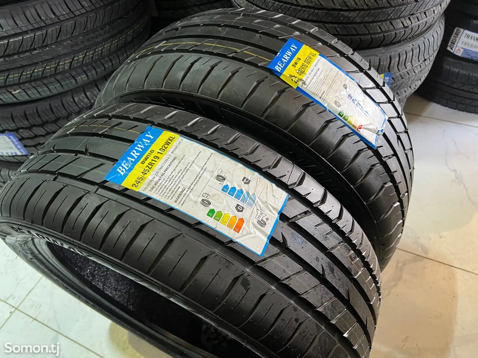 Шины 275/40 R19