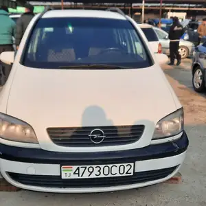 Opel Zafira, 1999