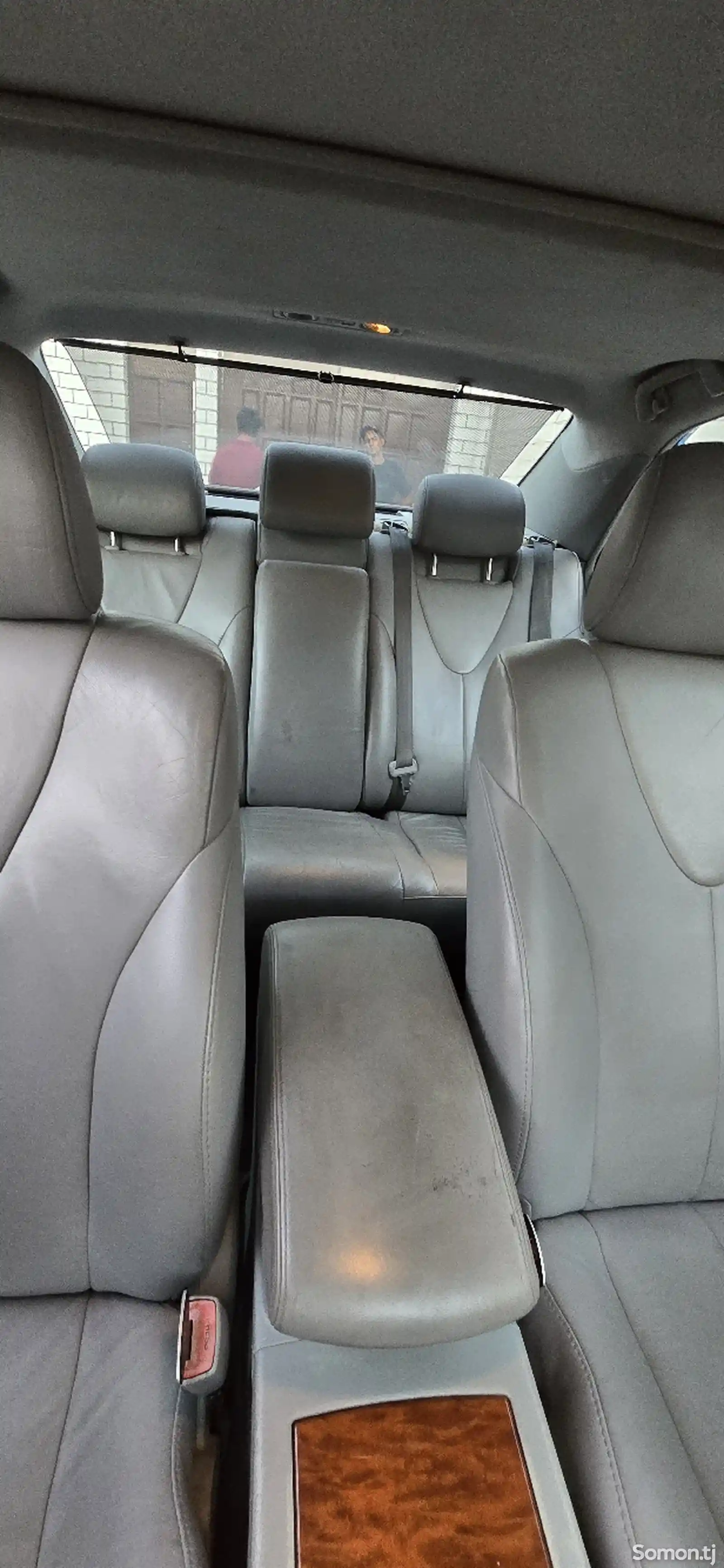 Toyota Camry, 2010-9