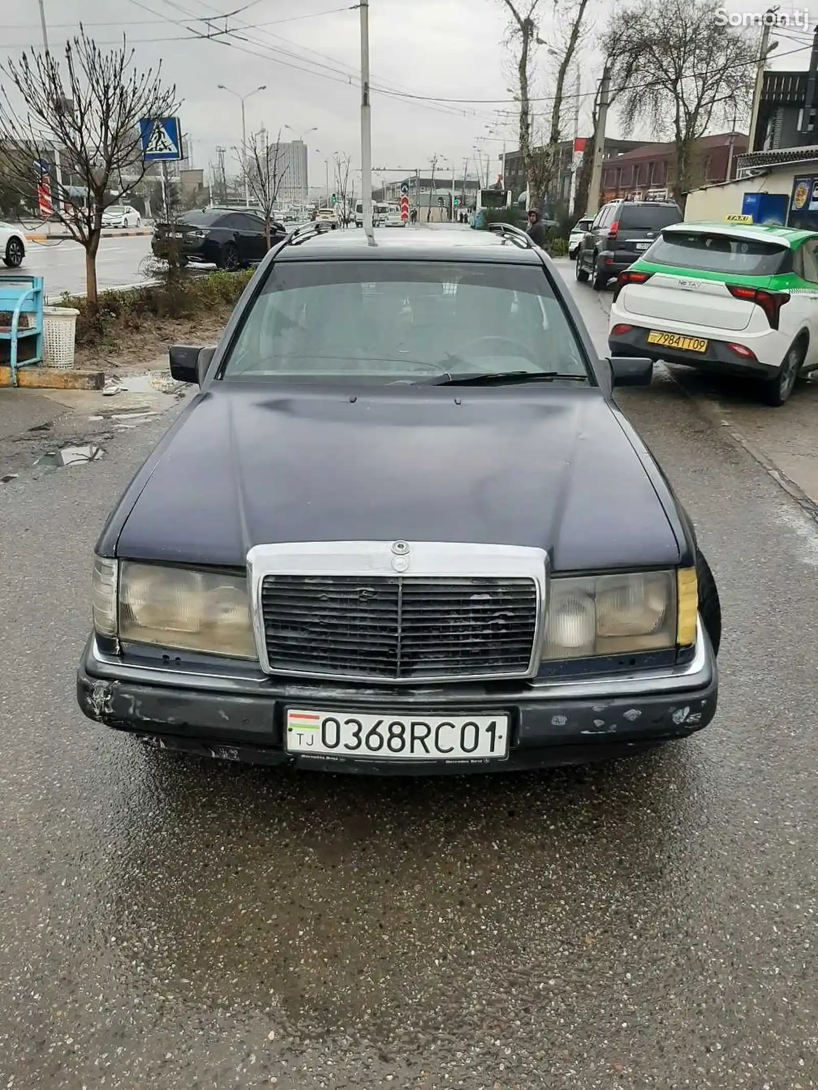 Mercedes-Benz W124, 1988-9
