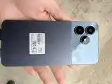 Телефон Realme-6