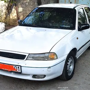 Daewoo Nexia, 1998