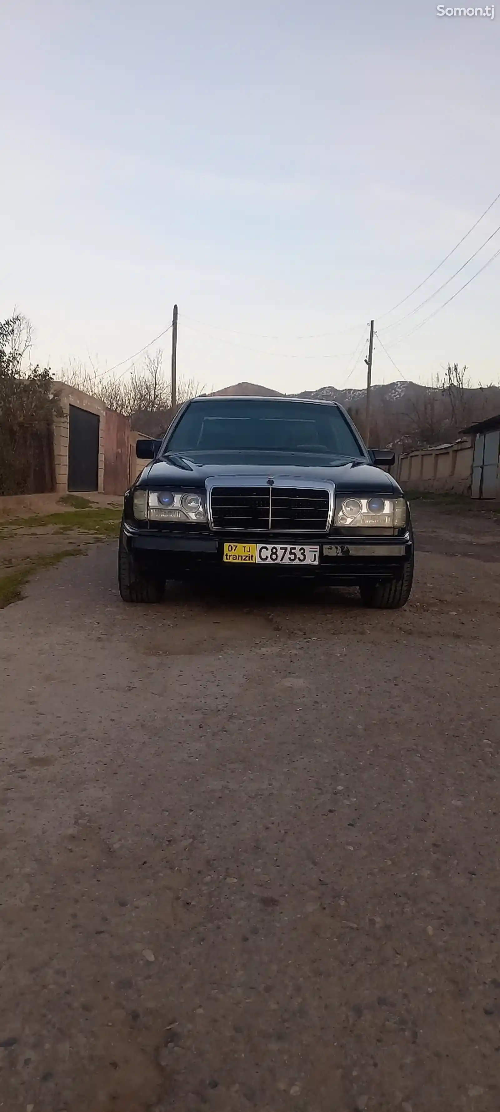 Mercedes-Benz W124, 1990-2