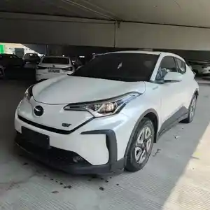 Toyota C-HR, 2021