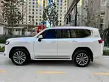 Toyota Land Cruiser, 2022-3