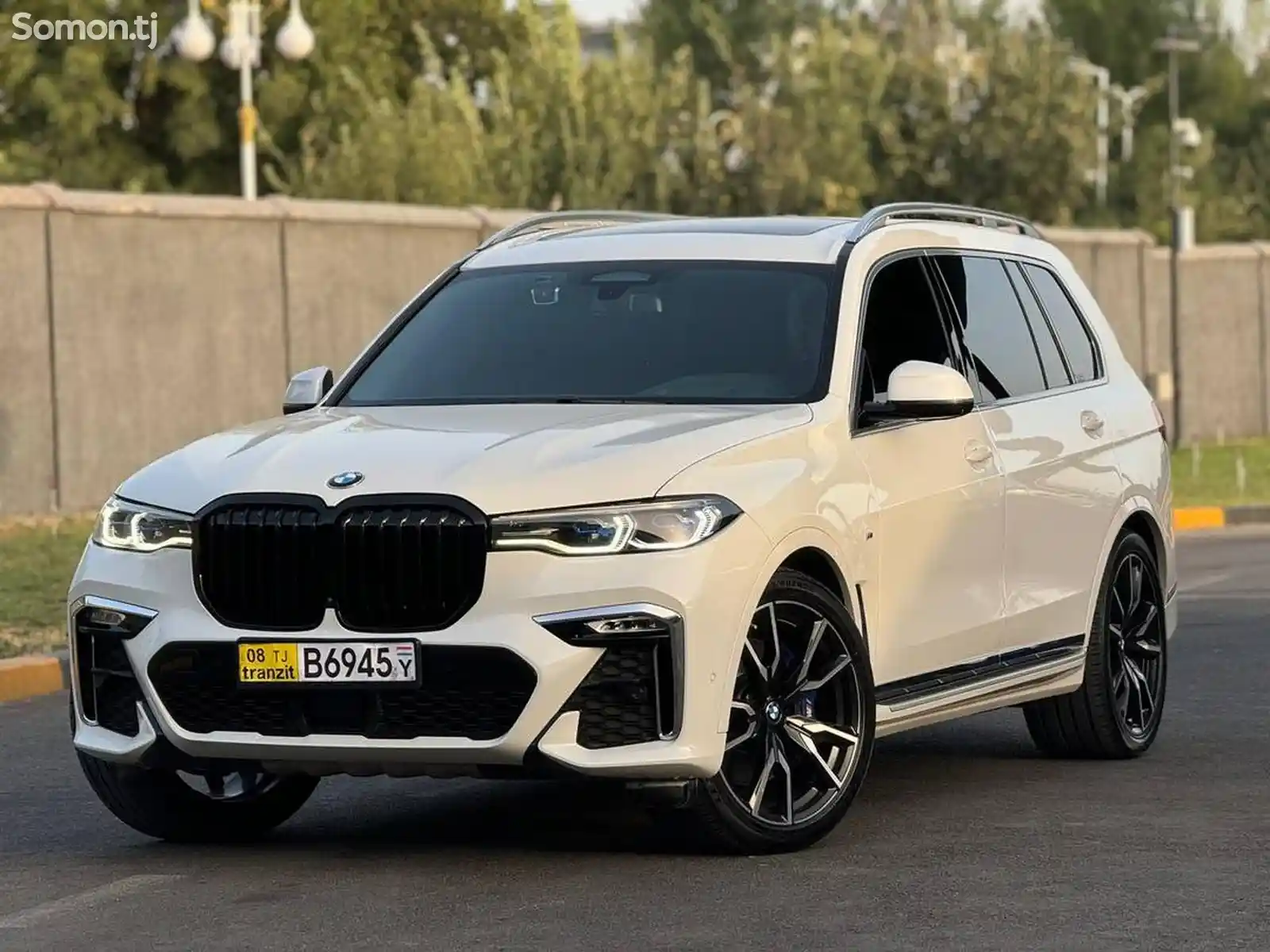 BMW X7, 2022-4