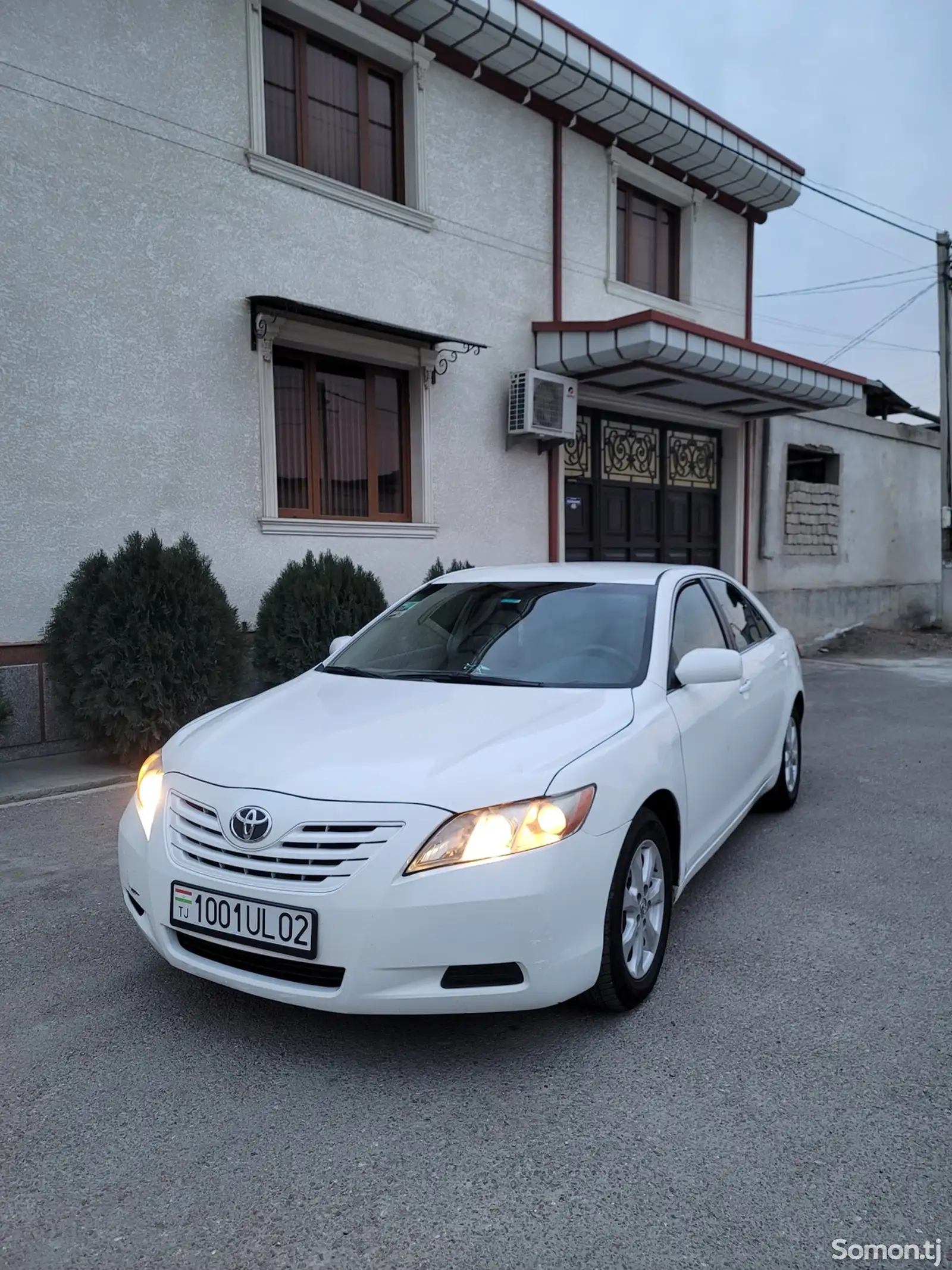 Toyota Camry, 2009-1