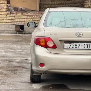 Toyota Corolla, 2009