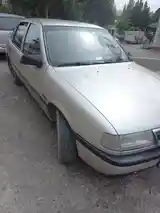 Opel Vectra A, 1992-2