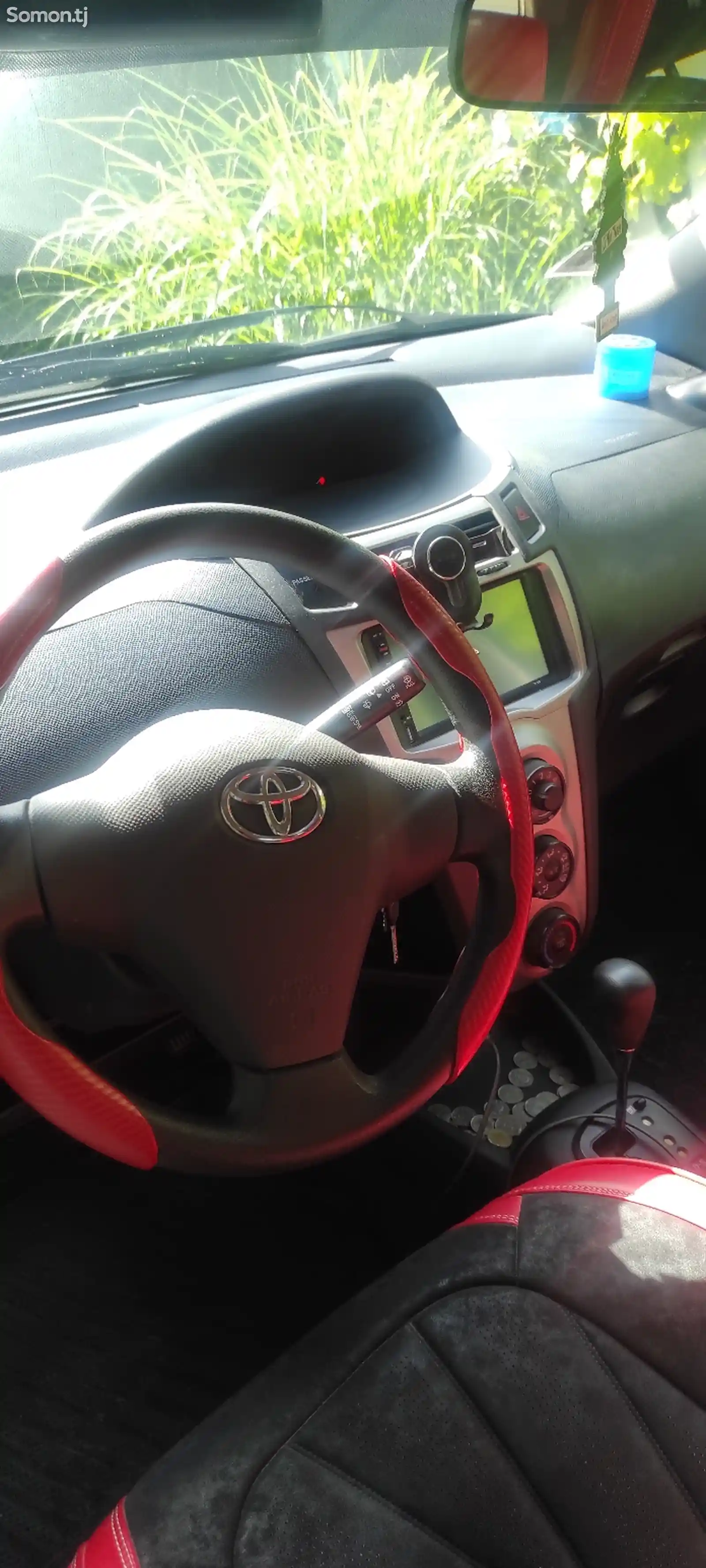 Toyota Vitz, 2010-3