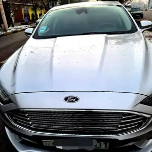 Ford Fusion, 2018