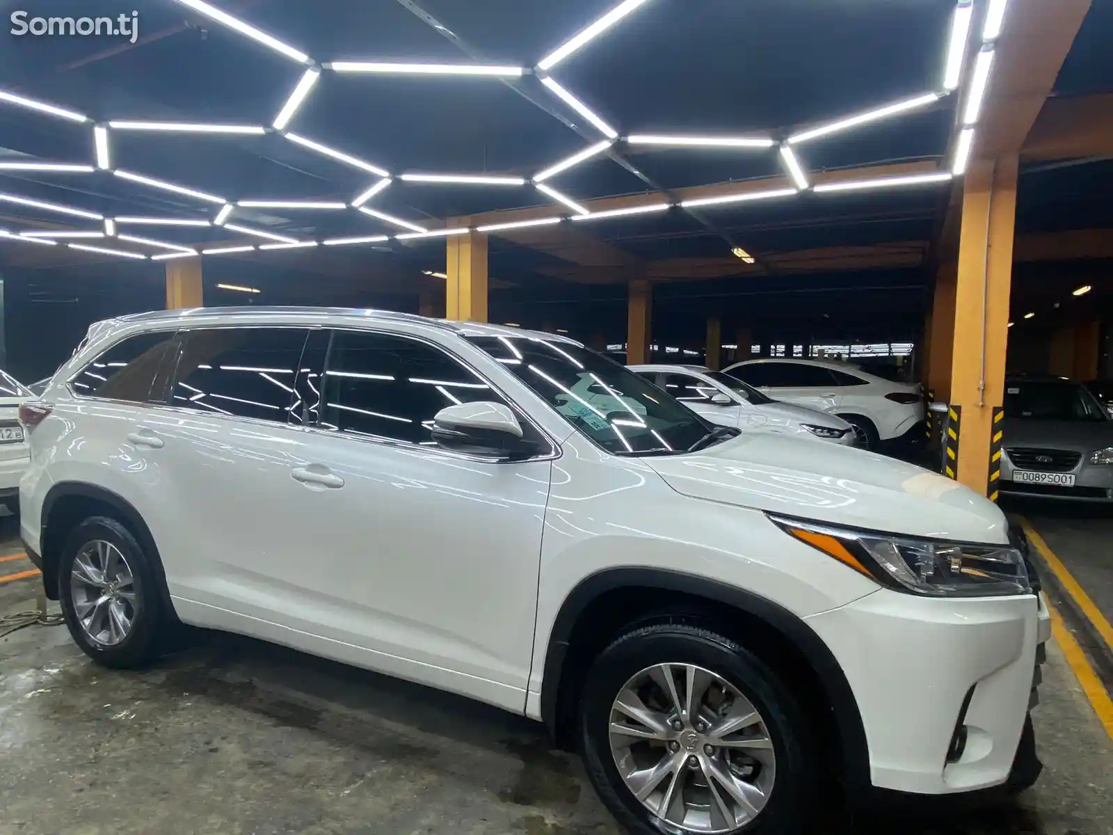 Toyota Highlander, 2016-11