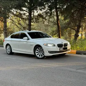 BMW 5 series, 2011