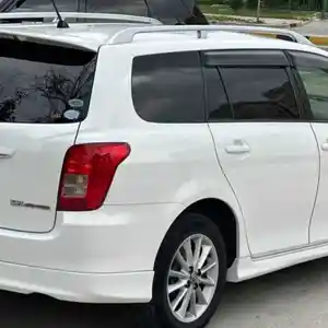 Не тонированые стекла для Toyota Fielder