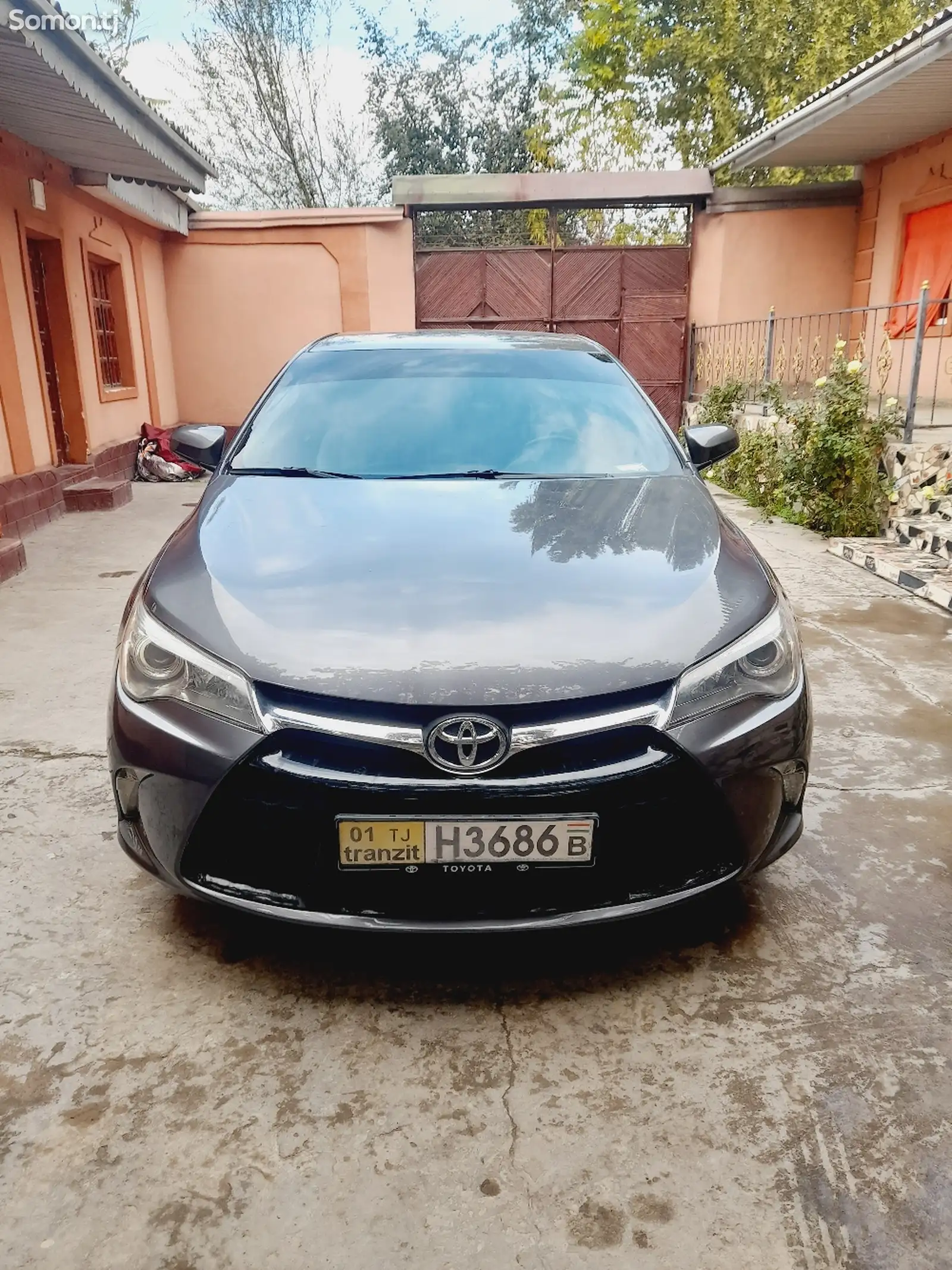 Toyota Camry, 2015-1