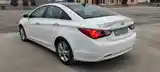 Hyundai Sonata, 2010-2