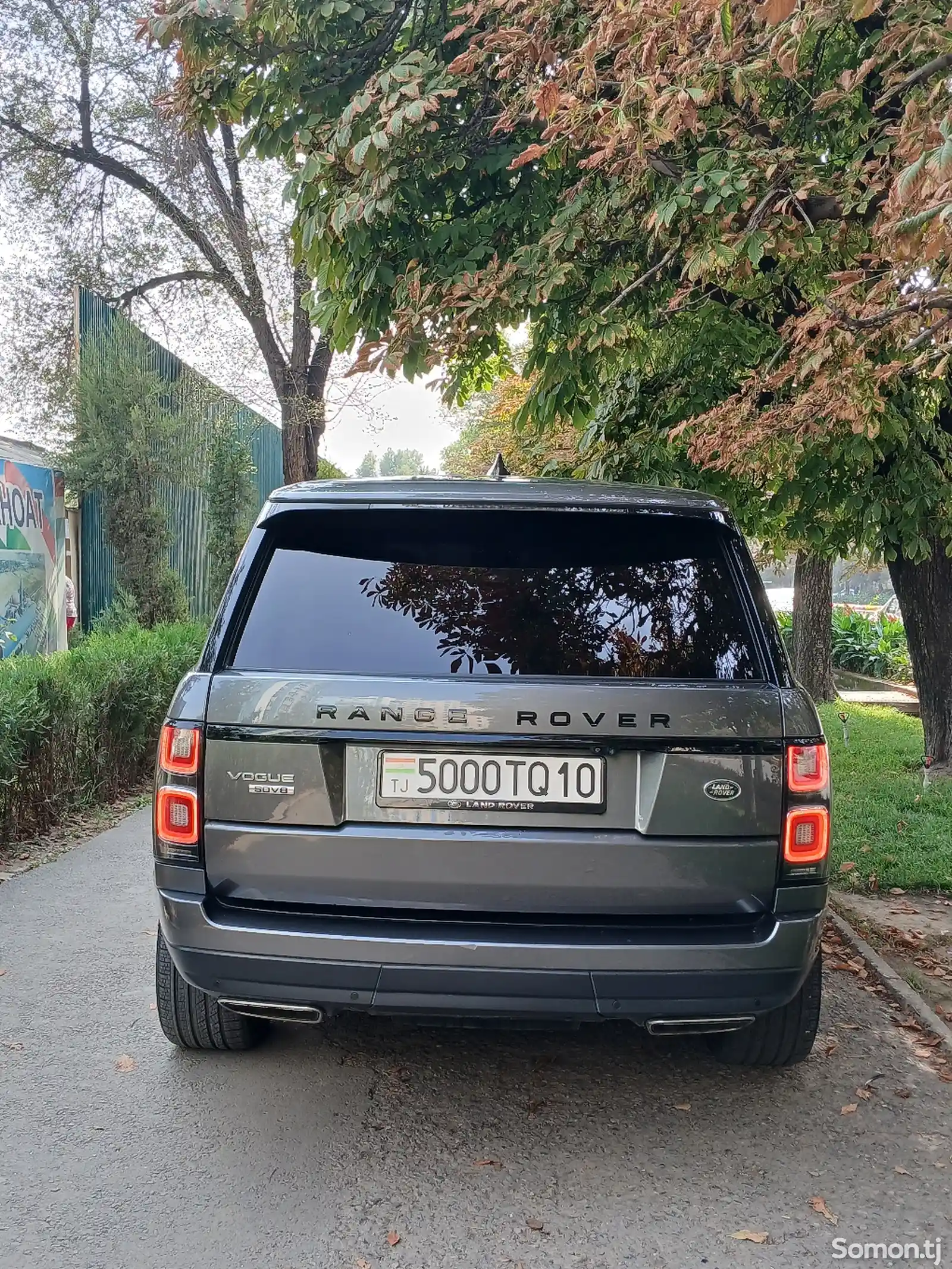 Land Rover Vogue, 2020-3